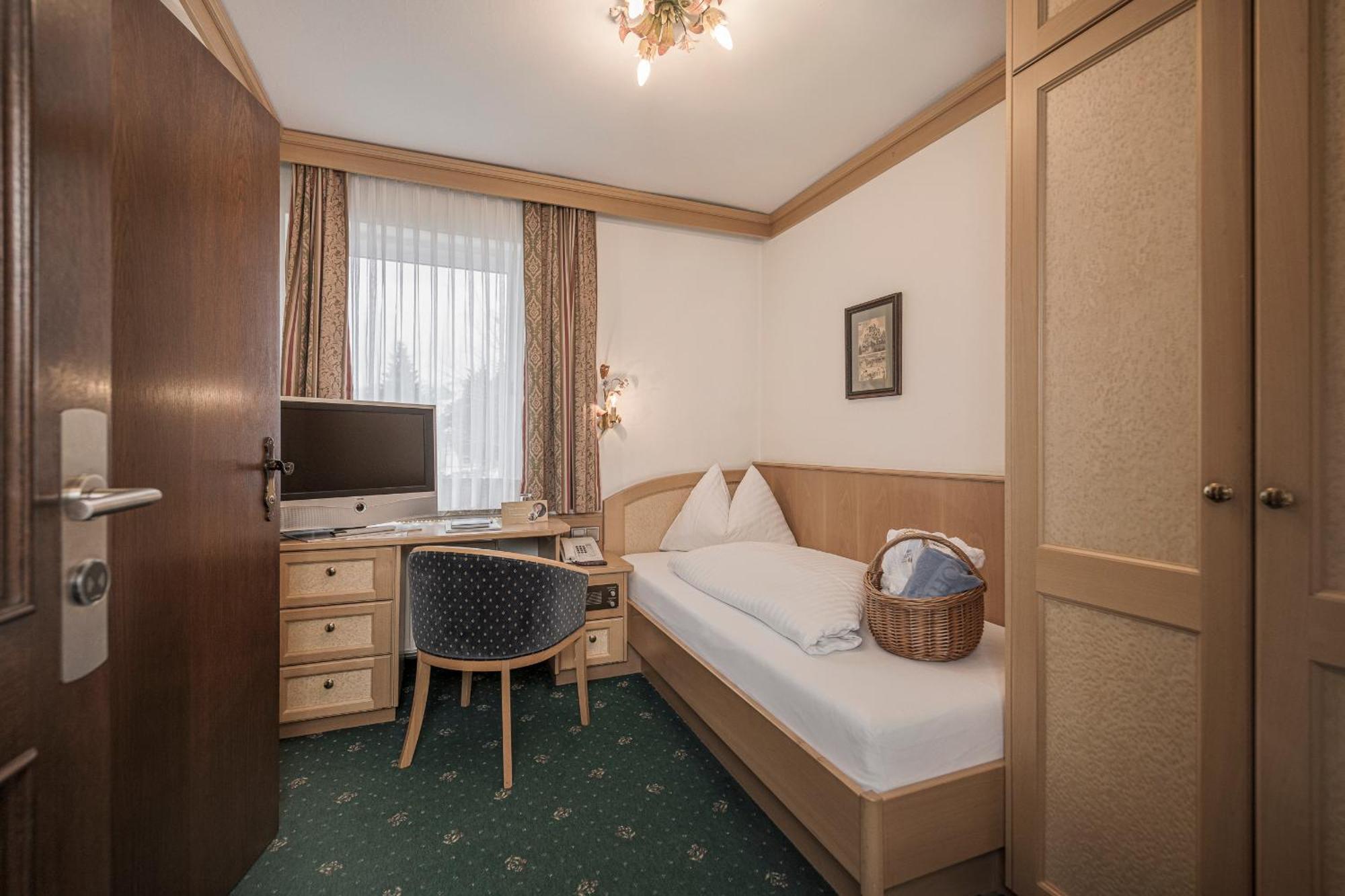 Hotel Alpina - Thermenhotels Gastein Bad Hofgastein Bagian luar foto