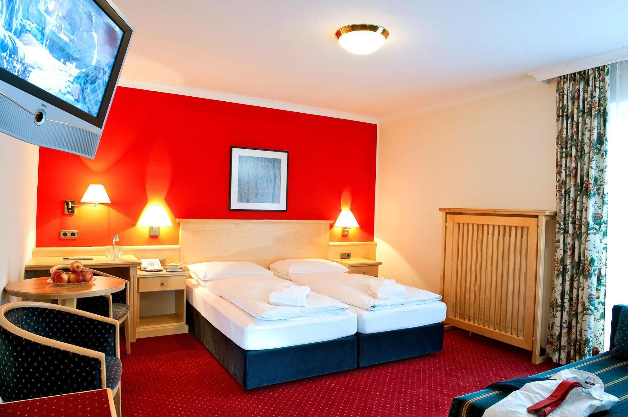 Hotel Alpina - Thermenhotels Gastein Bad Hofgastein Bagian luar foto