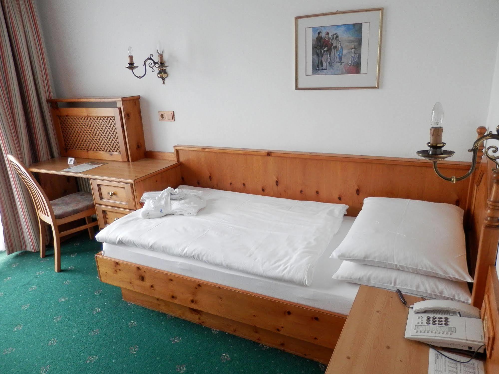 Hotel Alpina - Thermenhotels Gastein Bad Hofgastein Bagian luar foto